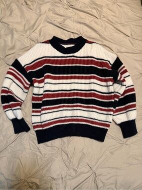Striped Knit Pullover Sweater in White, Navy & Mauve